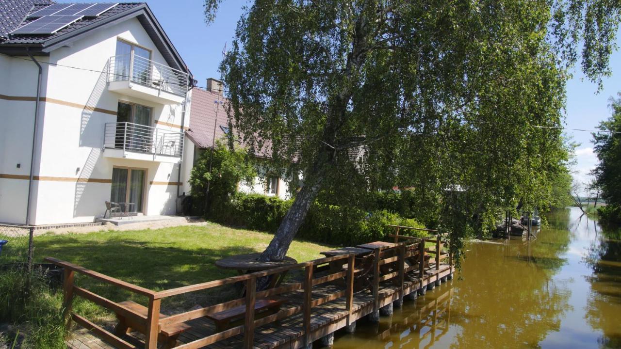 Wenecja Polnocy Apartment Леба Екстериор снимка