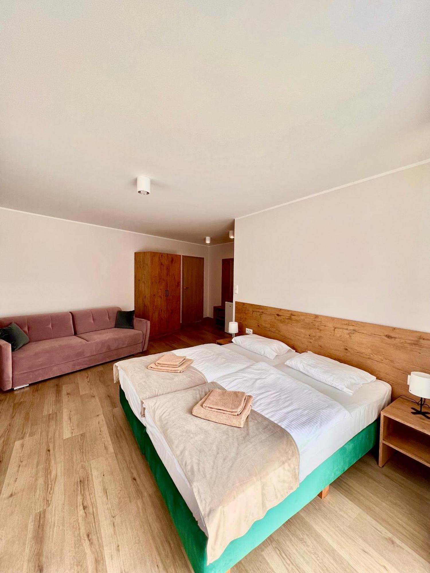 Wenecja Polnocy Apartment Леба Екстериор снимка