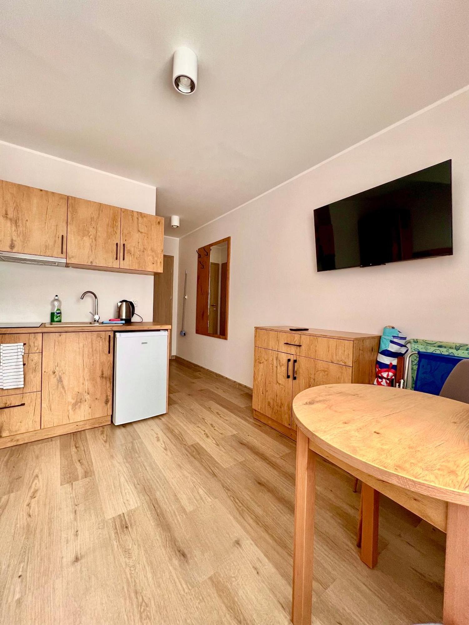 Wenecja Polnocy Apartment Леба Екстериор снимка