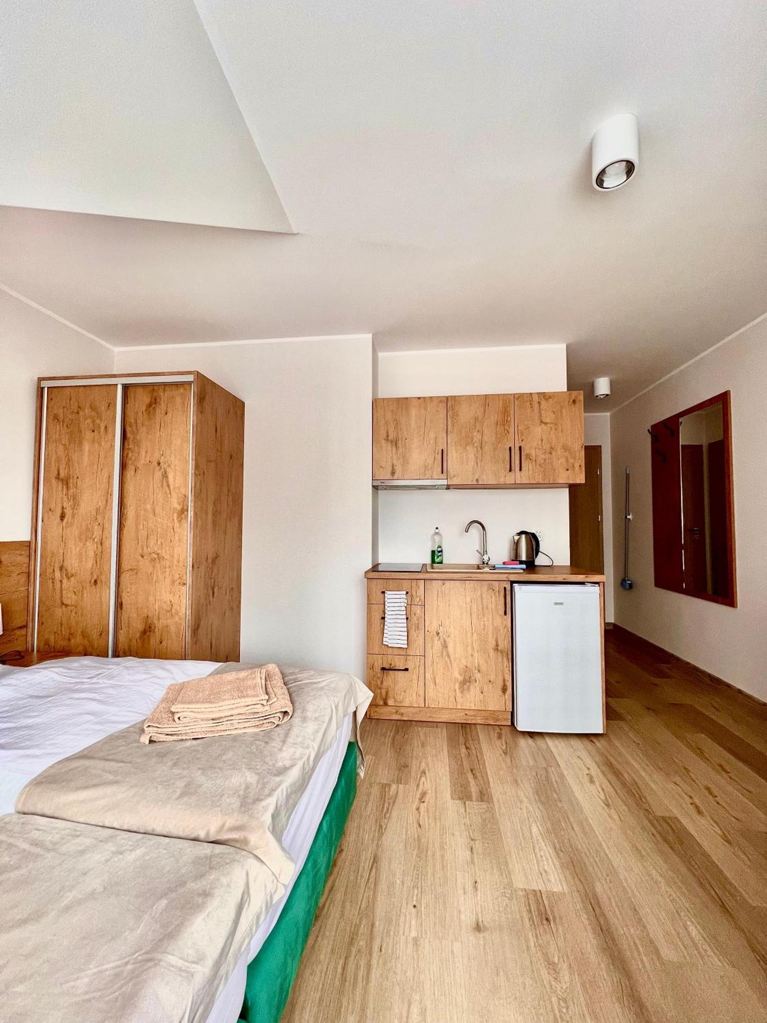 Wenecja Polnocy Apartment Леба Екстериор снимка