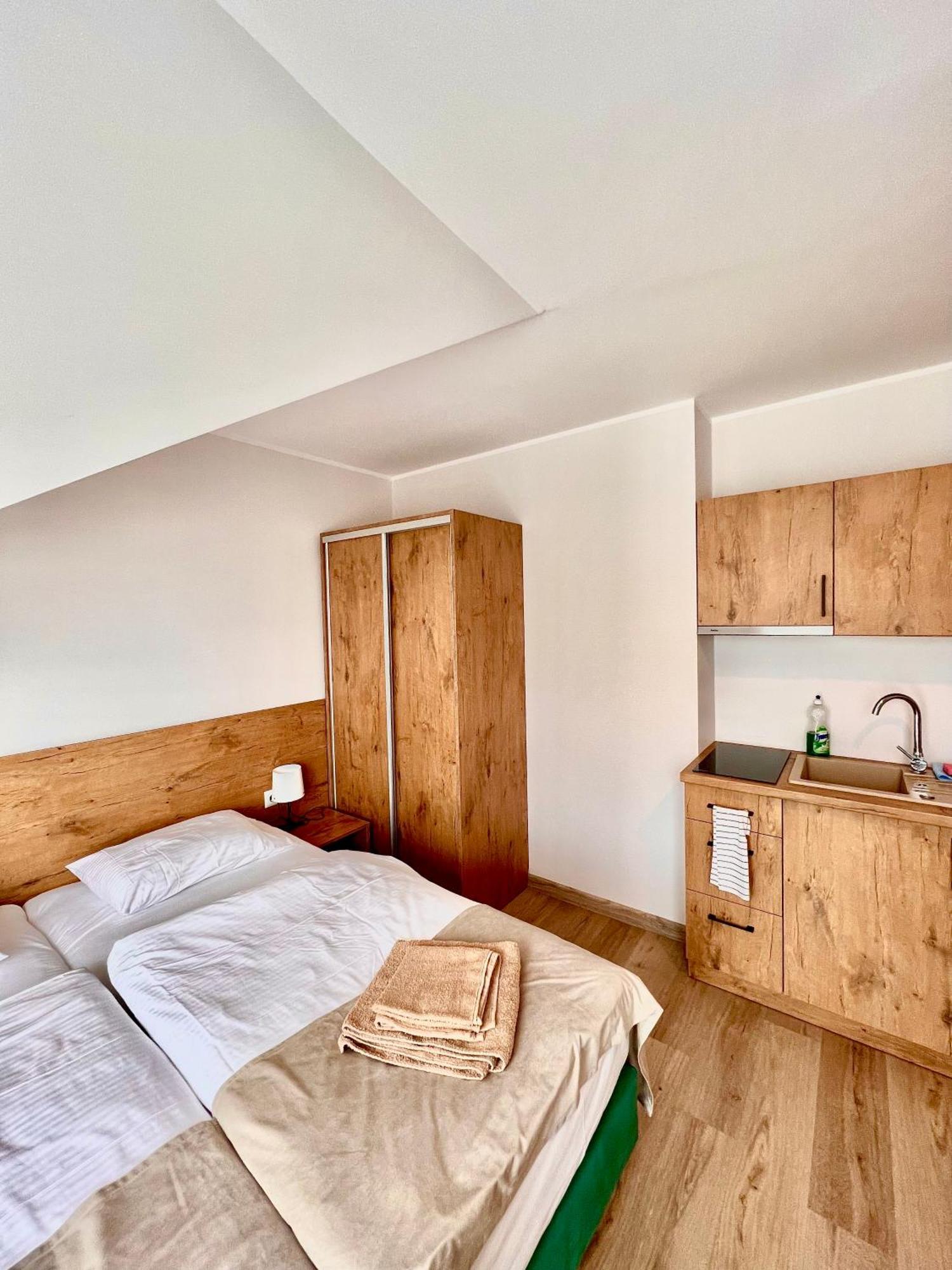 Wenecja Polnocy Apartment Леба Екстериор снимка